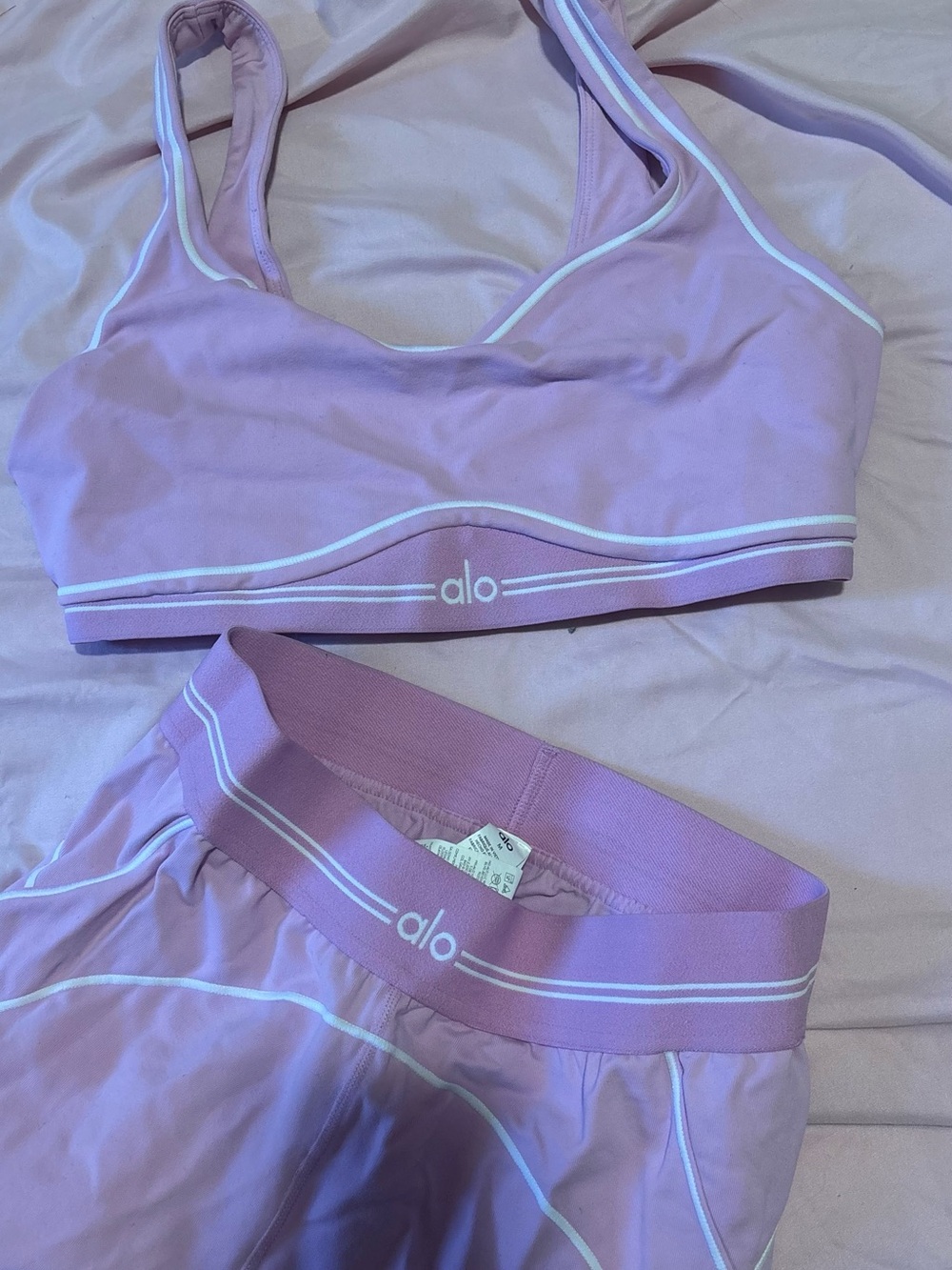 ALO Yoga Pink set